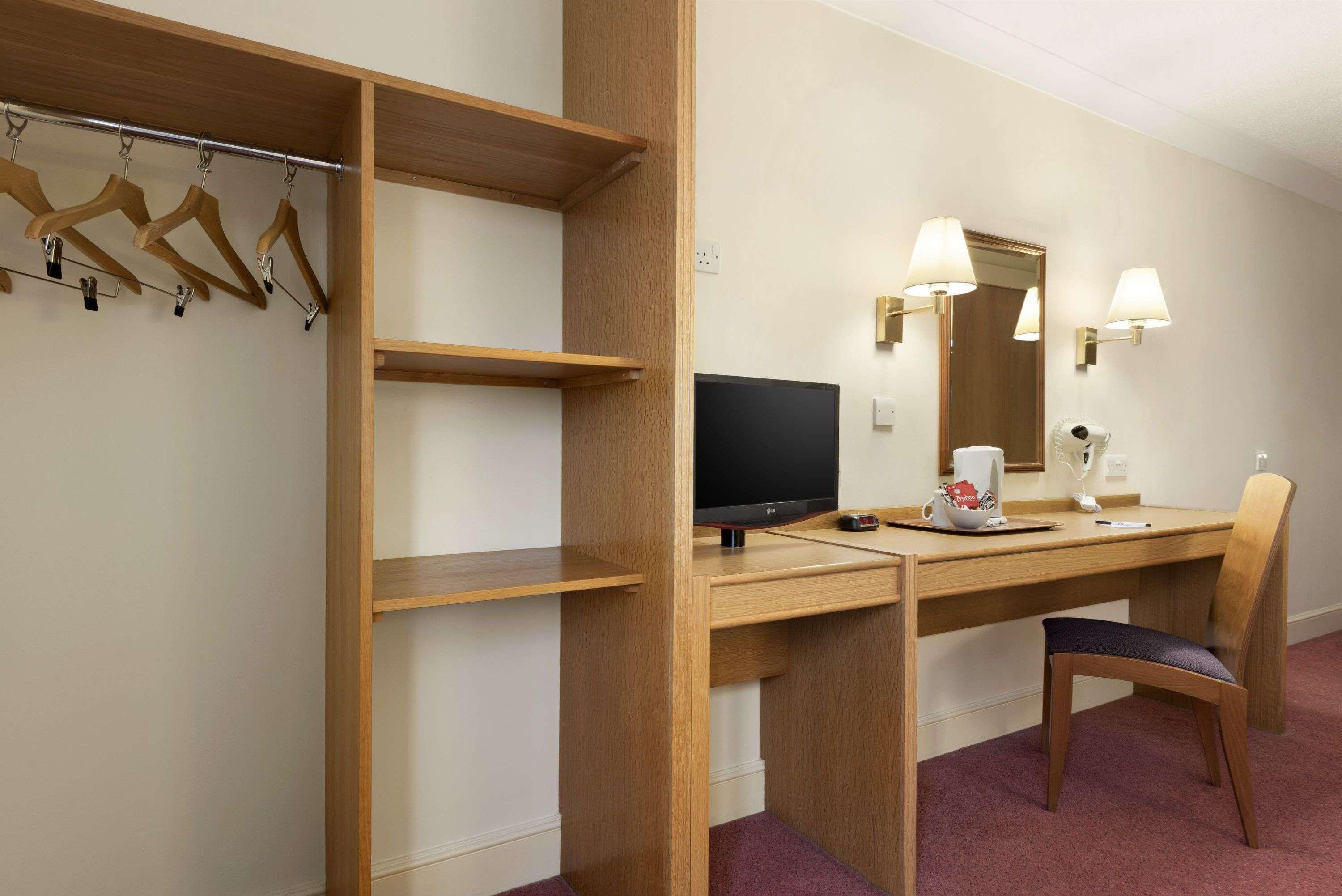 Days Inn Стаффорд Екстер'єр фото
