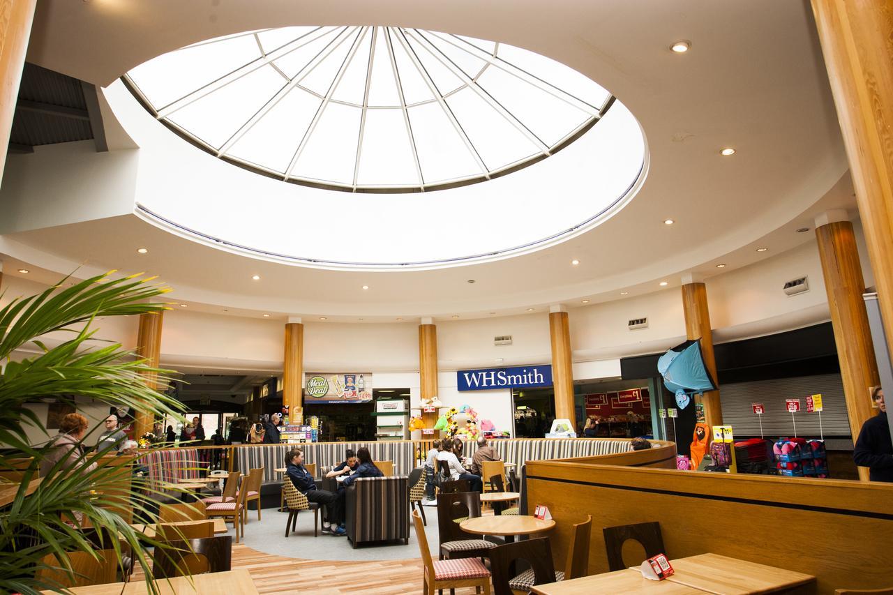 Days Inn Стаффорд Екстер'єр фото